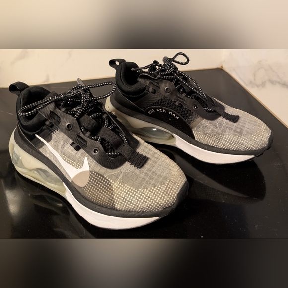 Nike Air Max  2021 Black Smoke Grey Sneakers Size 8 MSRP $160 - Picture 4 of 11